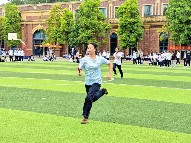 成都衛(wèi)校2025招生條件是什么